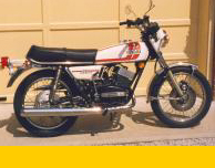1975 Yamaha RD250B